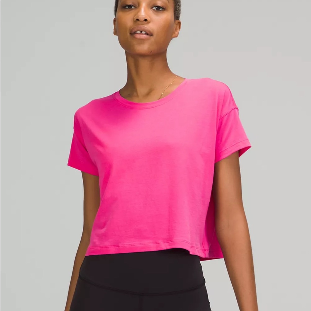Lululemon Cates Tshirt
